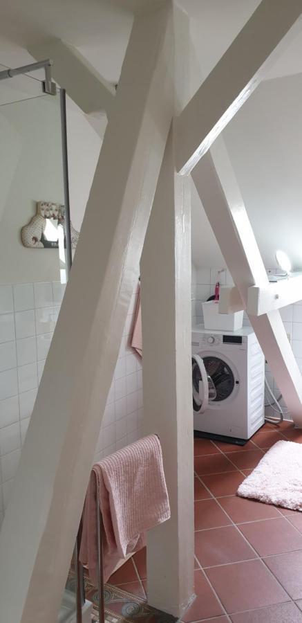 Apartment Stockerau Esterno foto
